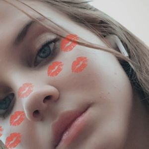 Meet your Posher, Kylee